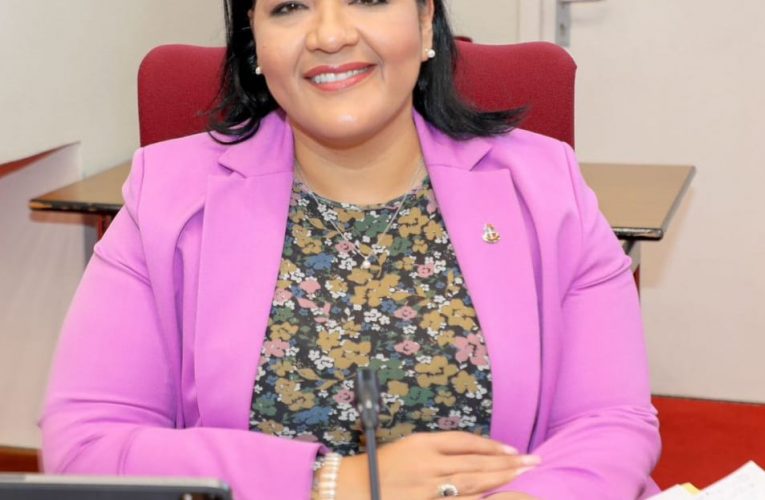 Minister Xiomara Maduro ta informa tocante Plan di Impuesto 2023: