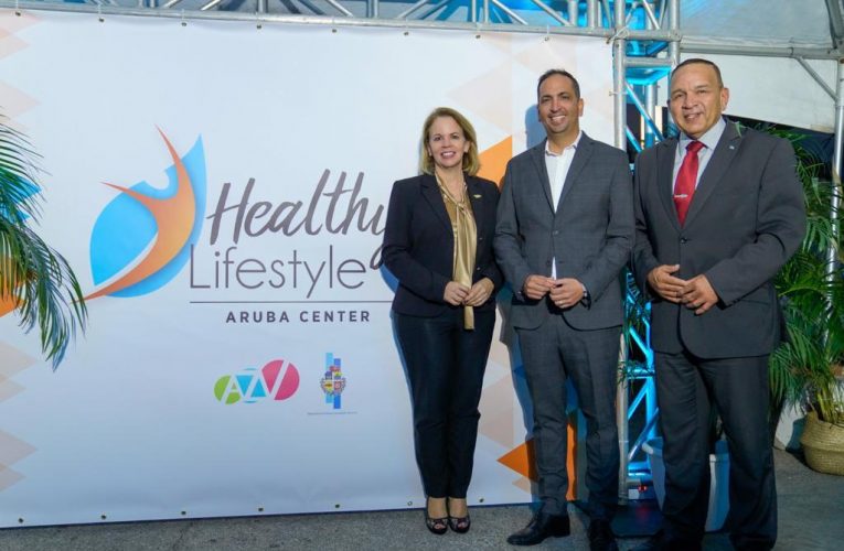 MINISTER ENDY CROES A PRESENCIA APERTURA DI HEALTHY LIFESTYLE CENTER ARUBA.