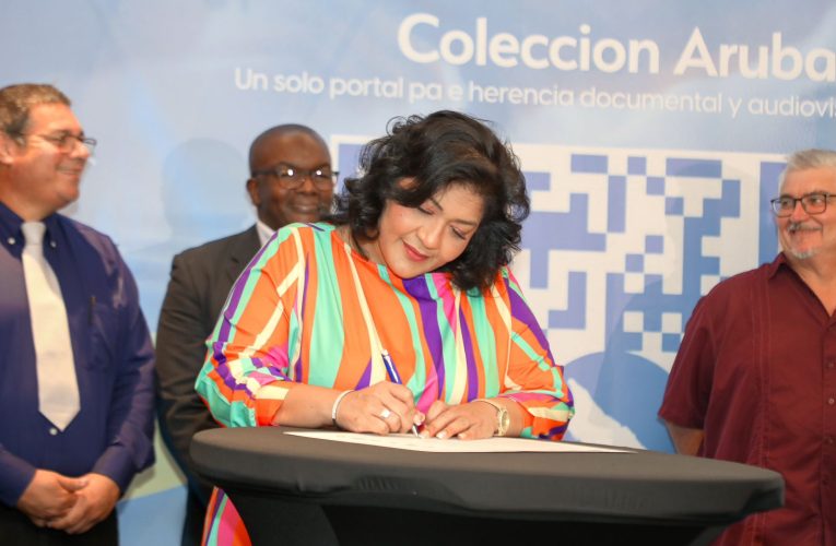 Minister Maduro di Cultura ta informa: Diferente instancia ta colabora pa haci e plataforma digital Coleccion Aruba posibel