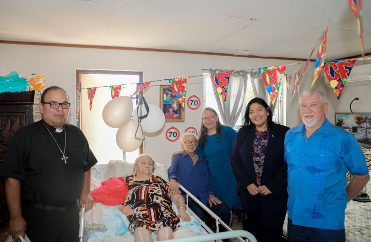 Minister di Cultura ta felicita e pareha Lucas y Mercedes Bergen-Tromp cu a cumpli 70 aniversario di matrimonio