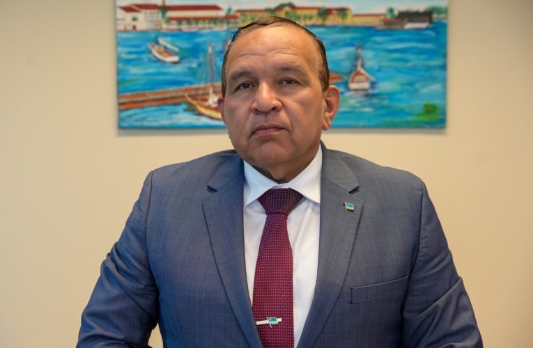 Minister Endy Croes: TA CONTRADECI E GAÑAMENTO DI MARISOL LOPEZ – TROMP DEN PARLAMENTO DI ARUBA