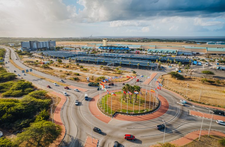 Aeropuerto di Aruba a cera temporalmente debi na problema cu sistema di airco