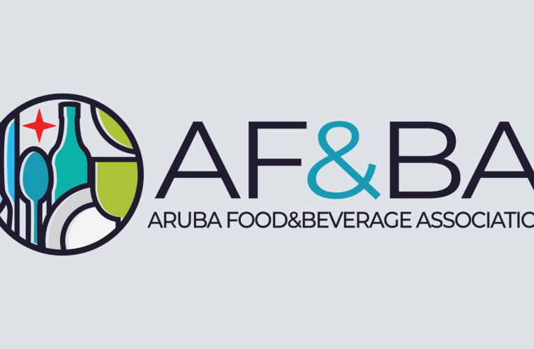  ARUBA FOOD & BEVERAGE ASSOCIATION TA CLARIFICA MALENTENDIDO DI SALARIO DURANTE CONFERENCIA DI PRENSA