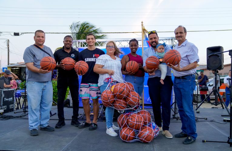 GRAN APERTURA DI BASKETBALL COURT NA VILLAGE, SAN NICOLAS