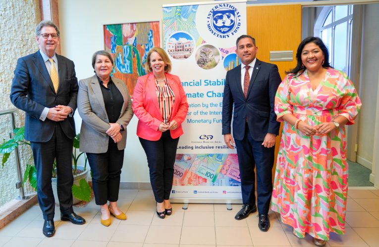 Prome Minister Evelyn Wever-Croes: DIRECTOR EHECUTIVO DI IMF A DUNA PRESENTACION NA BANCO CENTRAL DI ARUBA