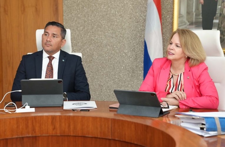 Prome Minister Evelyn Wever-Croes: ENCUENTRO CU DIRECTOR EHECUTIVO DI IMF DURANTE REUNION DI MINISTERRAAD