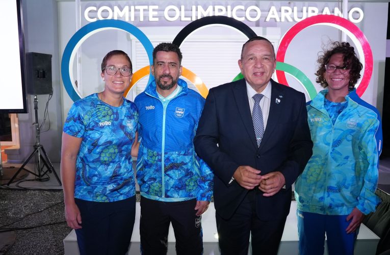 MINISTER ENDY CROES TA DESEA E DELEGACION DI ARUBA HOPI EXITO NA WEGANAN OLIMPICO PARIS 2024