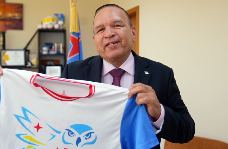 MINISTER ENDY CROES TA DESEA ELLIOTT LOONSTRA HOPI EXITO DURANTE WEGANAN PARALIMPICO PARIS 2024