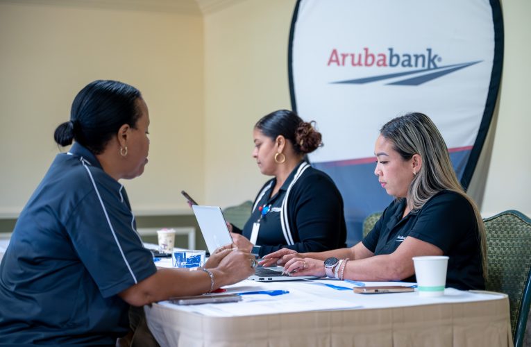 Aruba Bank a participa na La Cabana “Benefit Fair” 2024