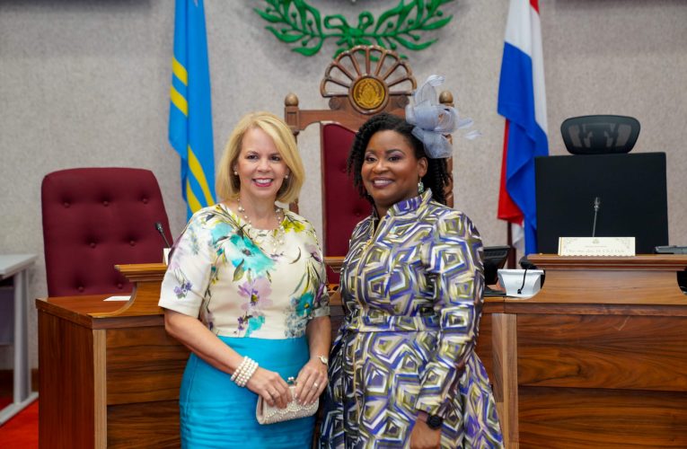 Prome Minister Evelyn Wever-Croes: SEÑORA JURIMA BRYSON A HURAMENTA COMO E PROME OMBUDSMAN DI PAIS ARUBA