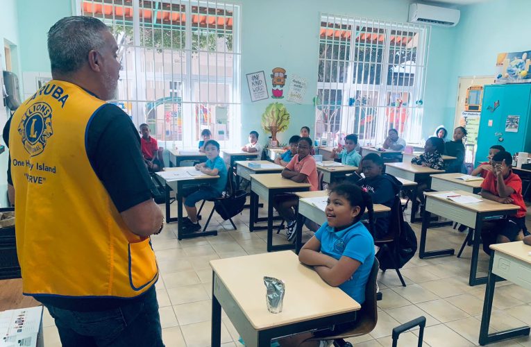 One Happy Island Lions Club a organisa mainta educativo tocante diabetes na 3 scol basico