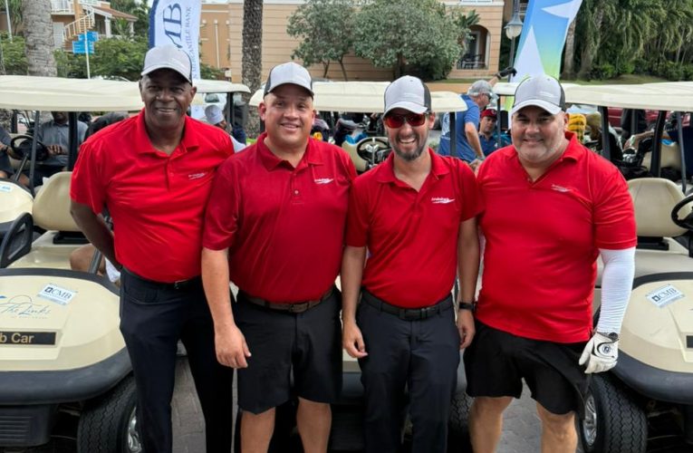 Aruba Bank ta orguyoso di a participa den e torneo di golf di caridad anual di Rotary Club of ArubaCelebrando nan di 25 edicion