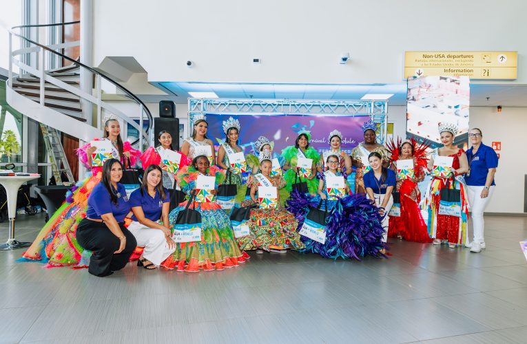 Aeropuerto di Aruba ta celebra carnaval 71 cu un ceremonia oficial di premio pa e monarcanan y e finalistanan